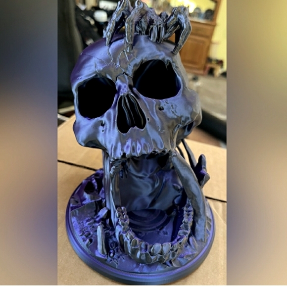 Skull Dice Tower - 3D Printed - Picture 1 of 5